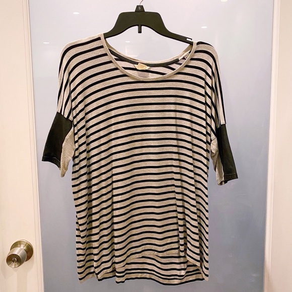 Club Monaco Top - Picture 1 of 4